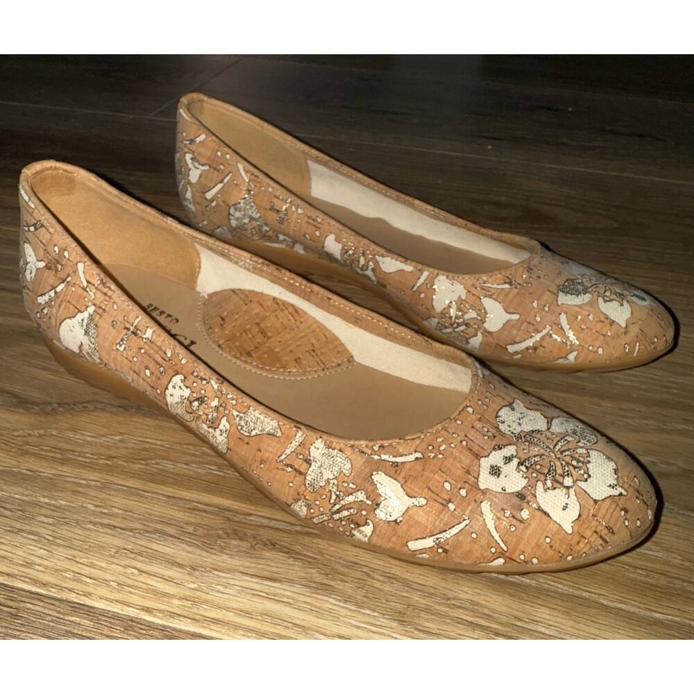 Sesto Meucci Beryl Flower Cork Comfort Flats - size 7.5
